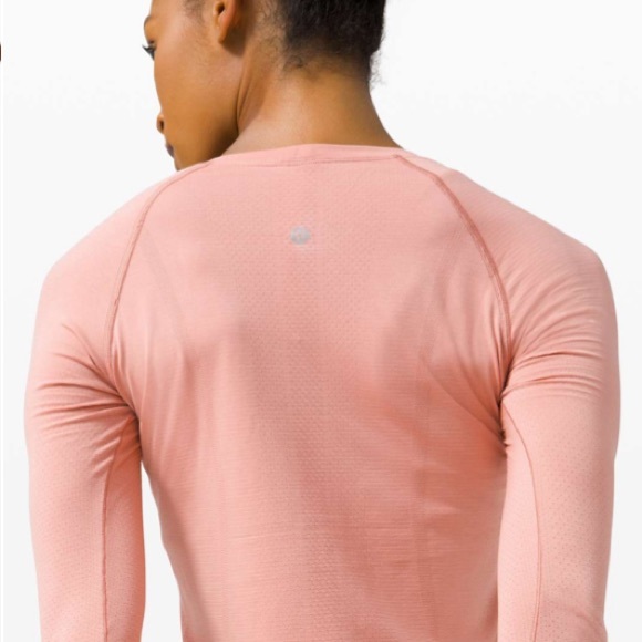 Lululemon Swiftly Tech Long Sleeve Crew 2.0 - Picture 4 of 11